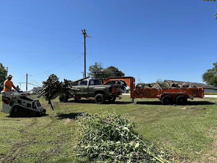 Lykins lawncare and landscaping llc Picture 2