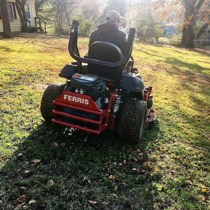 Red Line Lawn Care Picture 5