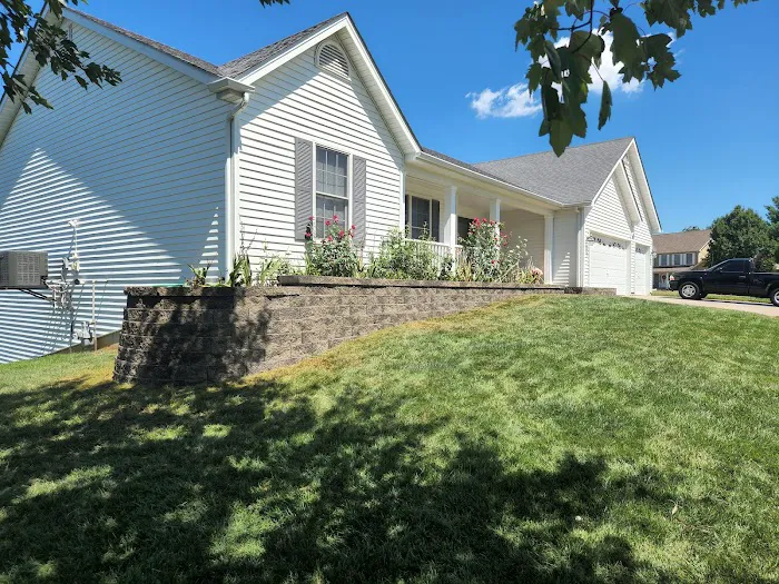 JS lawn and landscaping services LLC Picture 5
