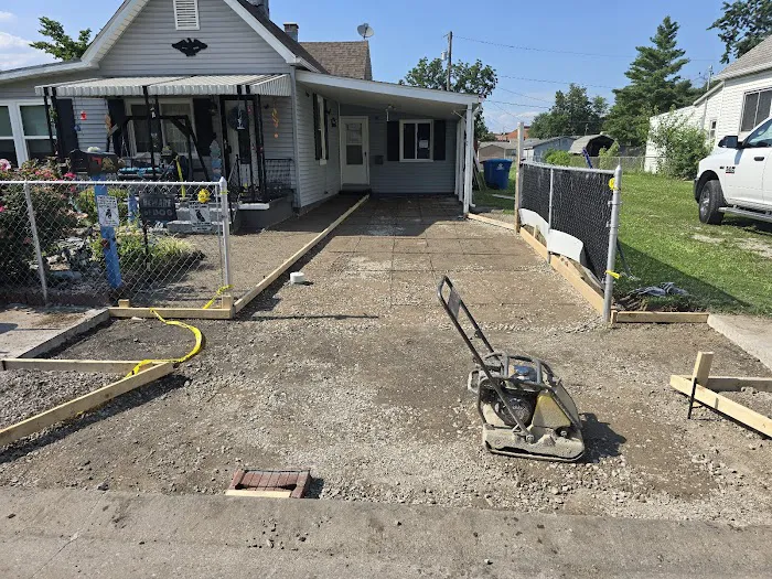 JS lawn and landscaping services LLC Picture 4