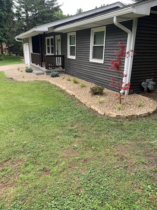 Davis Lawn Care Picture 7