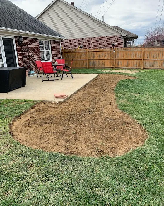 Gish Lawn & Landscape Picture 2