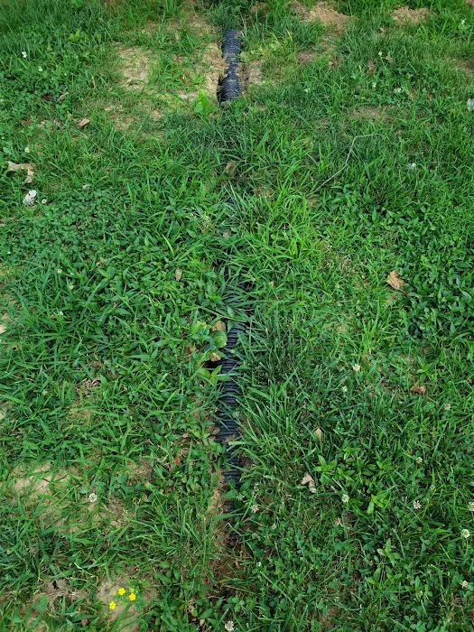 Rivers Edge Lawn & Landscape Picture 4