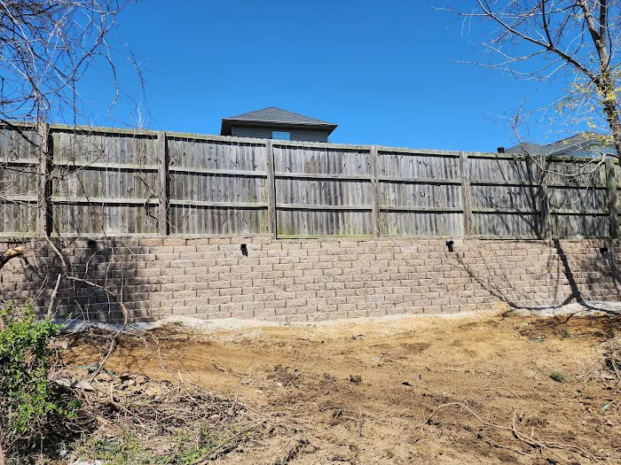 Rivers Edge Lawn & Landscape Picture 9