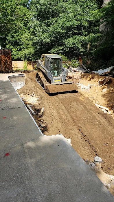 Mr Dirt Excavating & Concrete Picture 2