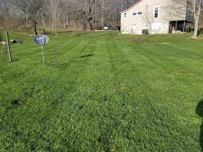 Southern Indiana Boys Lawncare inc Picture 2