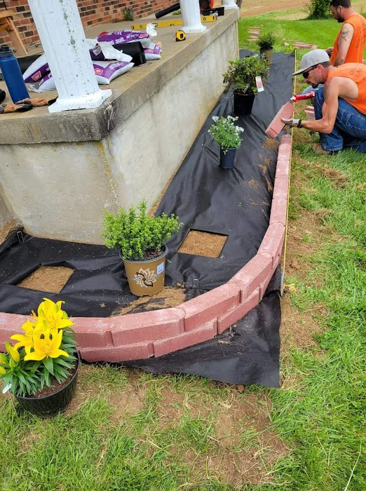 Duggins Lawn Care & Landscaping Picture 10