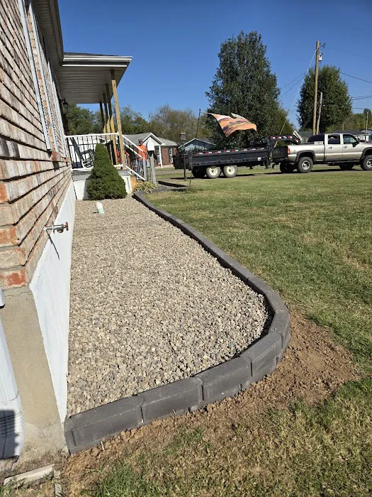 Duggins Lawn Care & Landscaping Picture 8