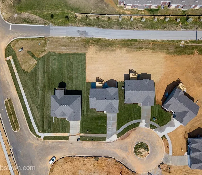 Lamb's Lawn Service & Landscaping LLC Picture 10