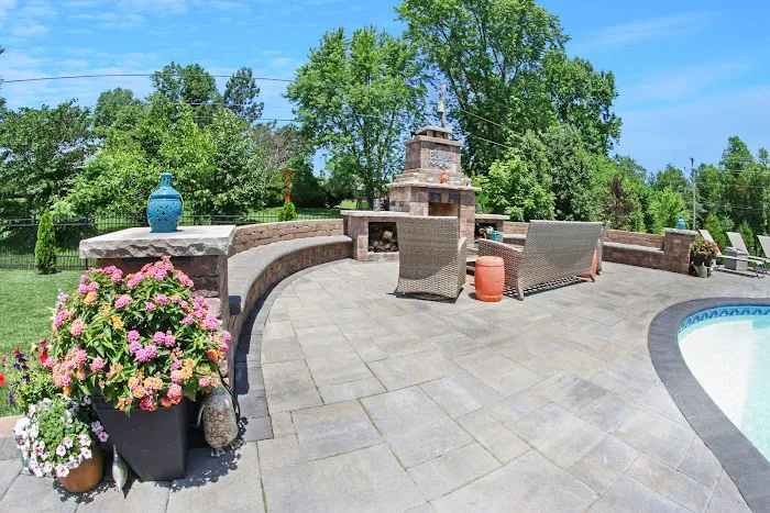 Lamb's Lawn Service & Landscaping LLC Picture 5