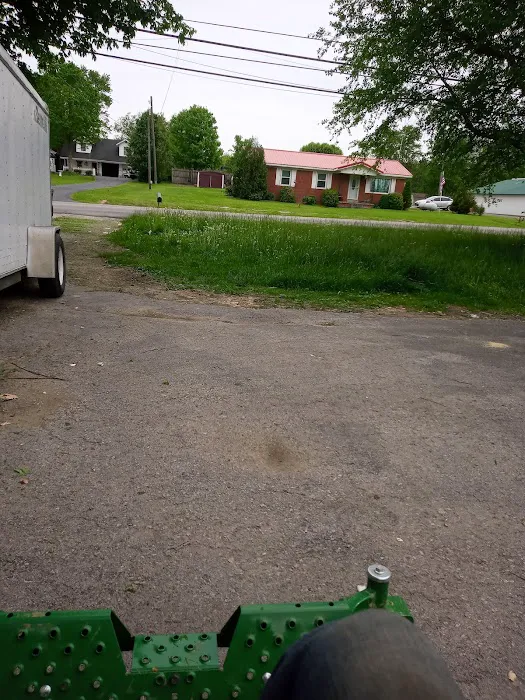 On Point Lawncare & Landscaping Picture 6