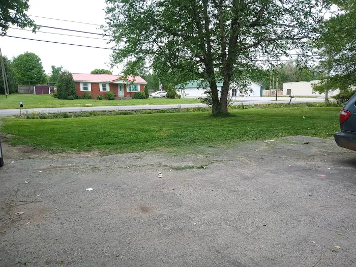 On Point Lawncare & Landscaping Picture 3