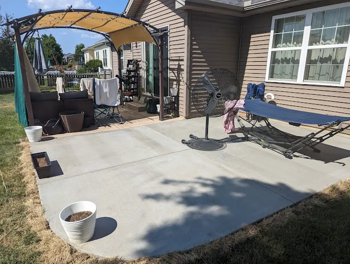 Deep Roots Lawn Care & Landscaping Picture 6