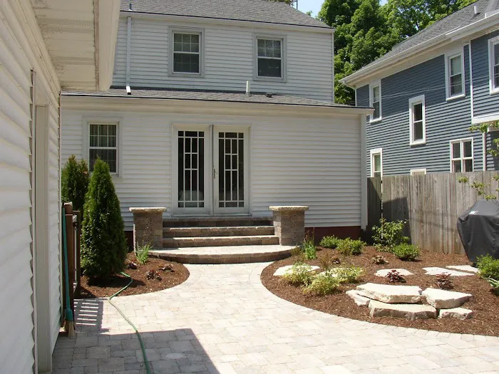 Tripp Landscaping Picture 9