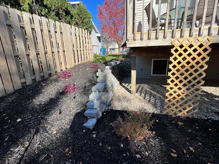 Quality Lawncare, Landscaping, and Snowplowing Picture 8