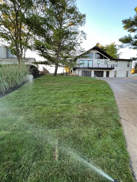 Quality Lawncare, Landscaping, and Snowplowing Picture 10