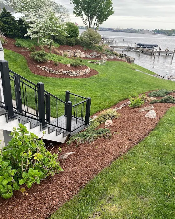 E & J Lawn Services Picture 10