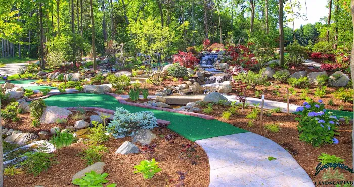 Evergreen Landscaping Picture 3