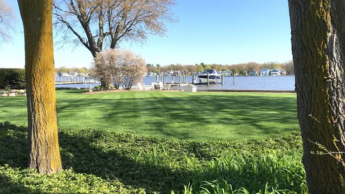 Cutting Edge Lawn Care LLC Picture 2