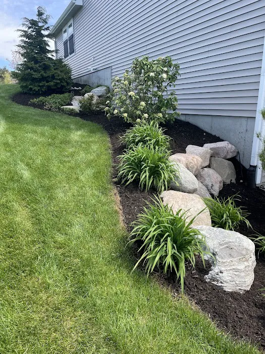 Cutting Edge Lawn Care LLC Picture 10