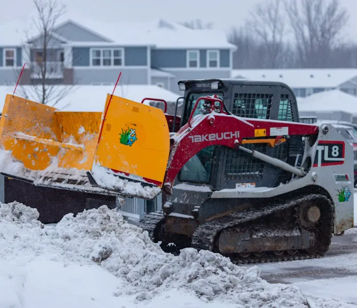 J and F Lawn and Snow Service Picture 2