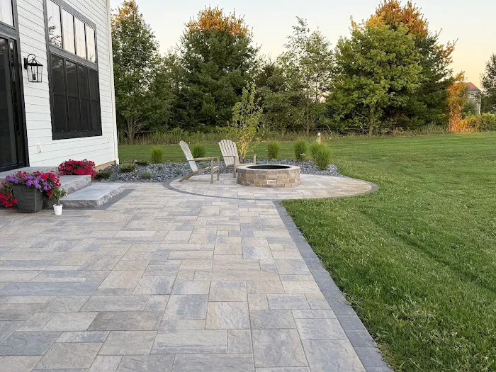 Platinum Ponds & Landscaping Picture 6