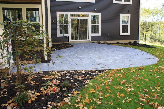 DeHamer Landscaping Picture 6