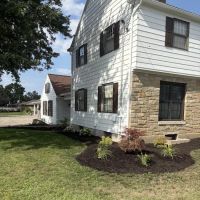 Riley's Lawn and Landscape ico
