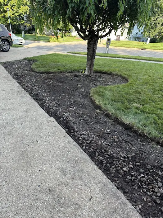 Crain's Lawn & Landscape Picture 10