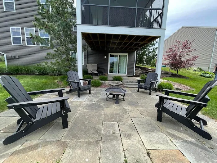 Diaz Landscaping & Snowplow LLC Picture 9