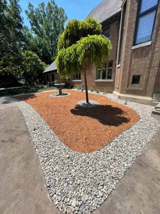 Diaz Landscaping & Snowplow LLC Picture 6