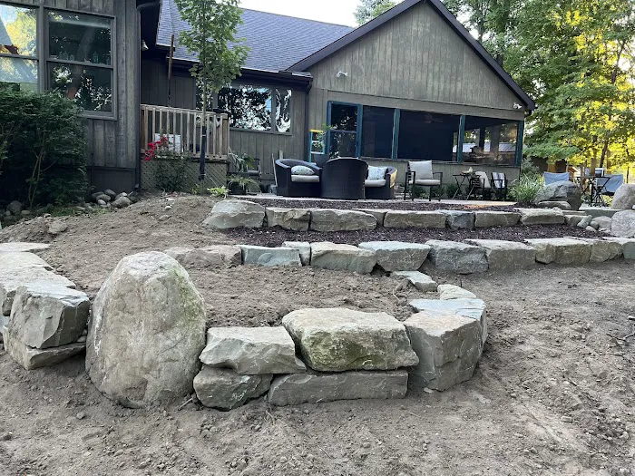 Michigan Landscapers Picture 4