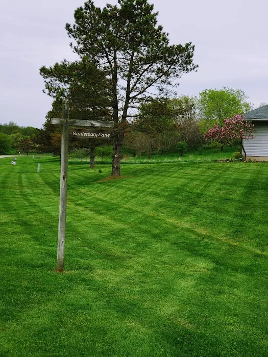 Earth Fathers Lawn and Landscape Picture 10