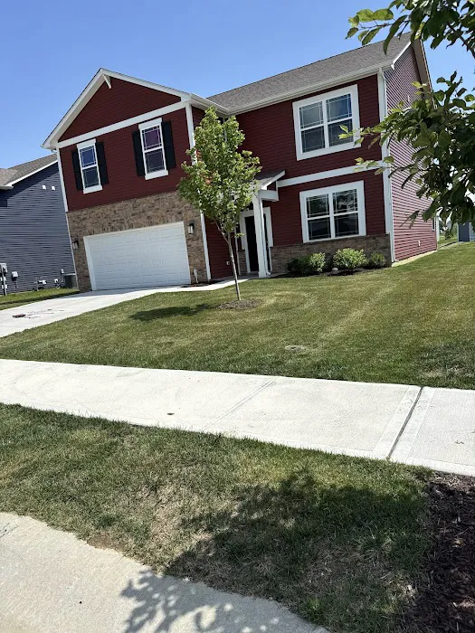 Sgt Majors Lawn Care Picture 2