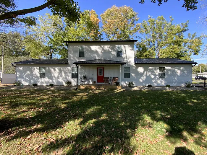 Kinder Lawn Maintenance LLC Picture 2