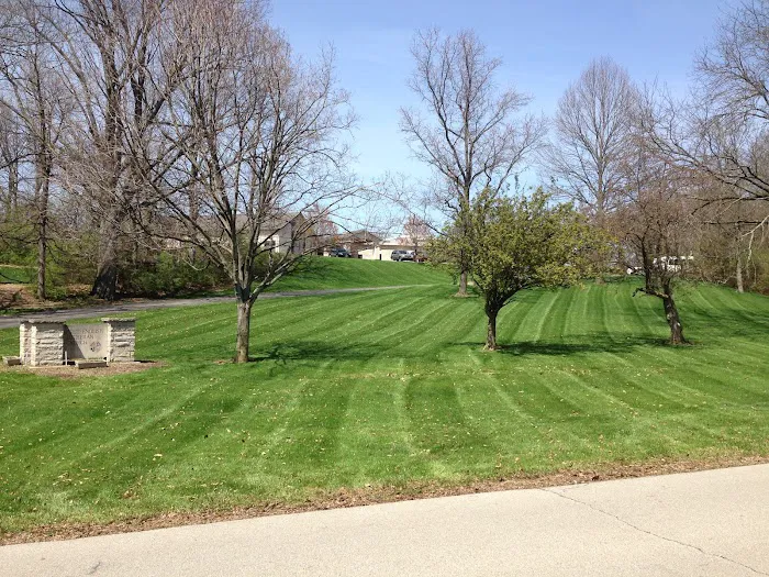 B&B Lawncare & Snow Removal LLC Picture 3