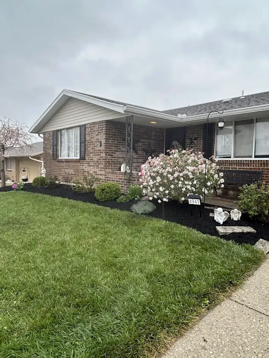 ARO Landscaping LLC Picture 3