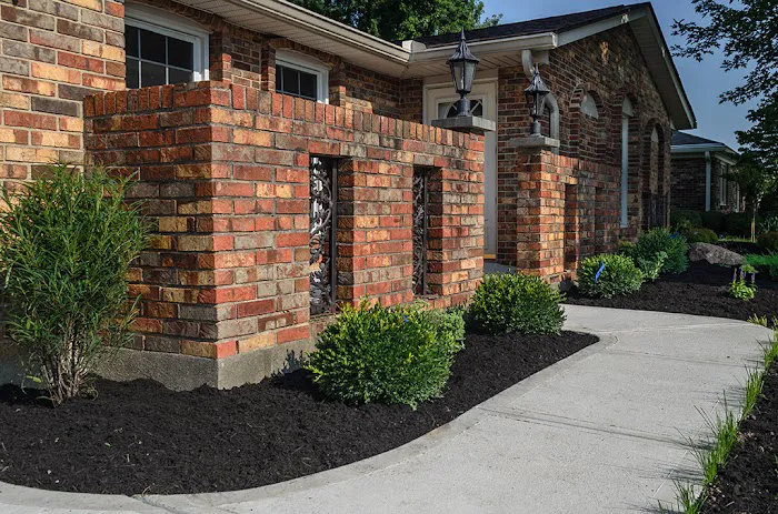 ARO Landscaping LLC Picture 5