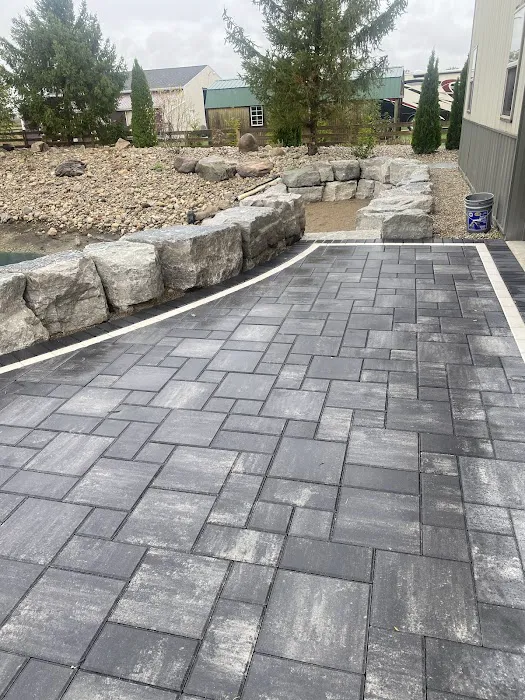 FSR Landscaping LLC Picture 4