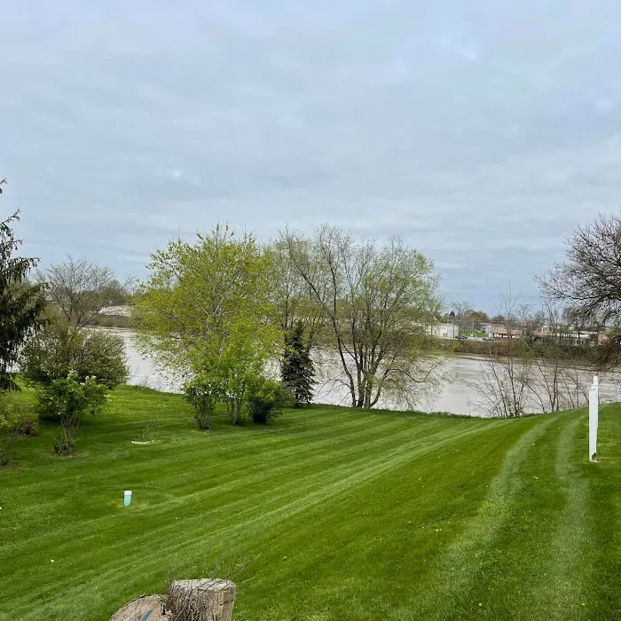 Prestige Landscaping & Services Picture 2
