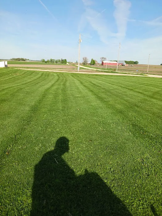 T&K Lawn Care Picture 1