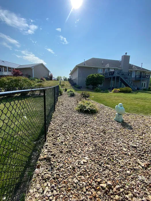 Guild Lawn & Landscaping Picture 10
