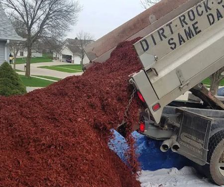 Maker Enterprises | Dirt, Rock, Sand, Mulch, Compost Delivery Cedar Rapids, IA