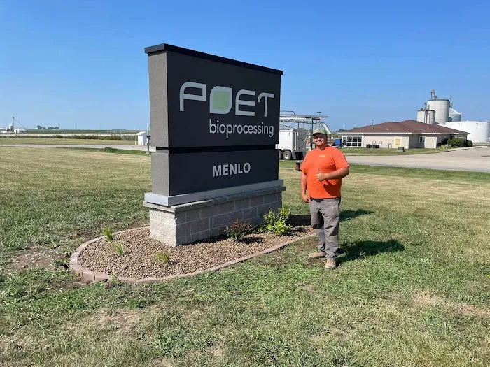 Scheel's Professional Lawn Care Picture 9