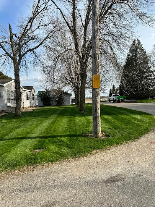 Scheel's Professional Lawn Care Picture 5