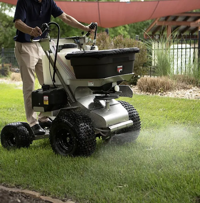 Smart Lawn Care Solutions LLC Picture 7