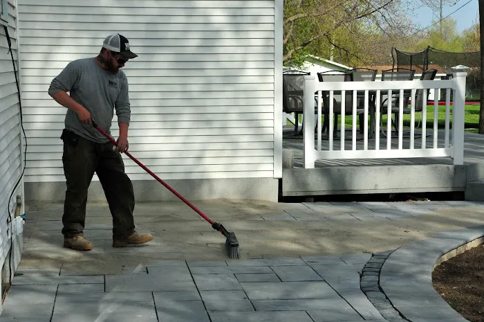 Wapsie Pines Lawncare & Landscaping, Inc. Picture 3