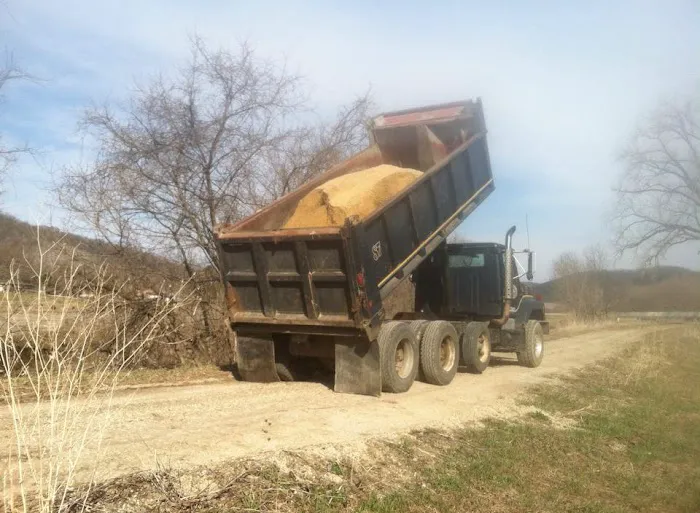 Oles Excavating LLC Picture 1