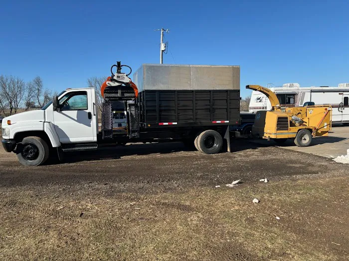 Krumrie Tree Service Picture 2
