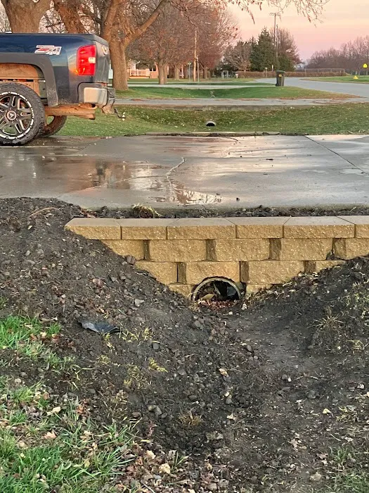 Van Wyk Lawn Services LLC Picture 2
